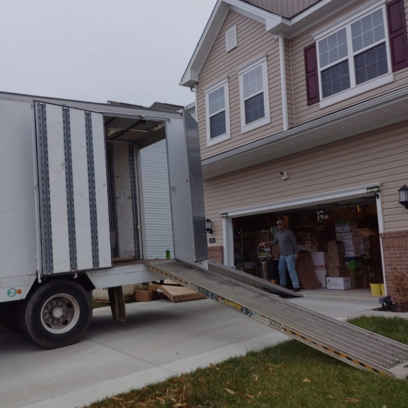 what the truck looks like on moving day